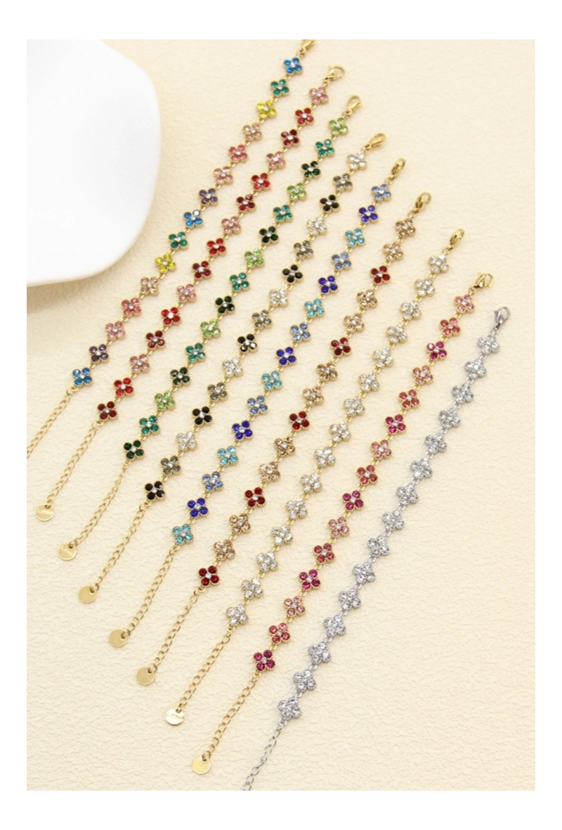 Bracelet trèfles pavés de zircons doré