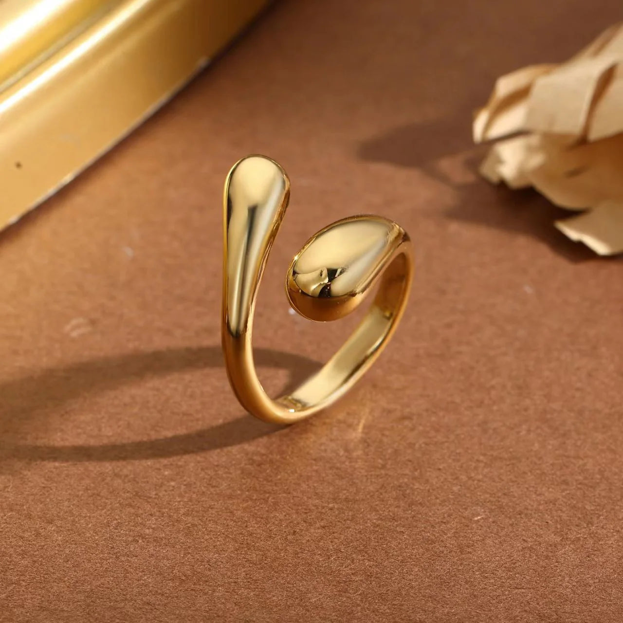 Bague Dorée Câlin Pointes En Gouttes